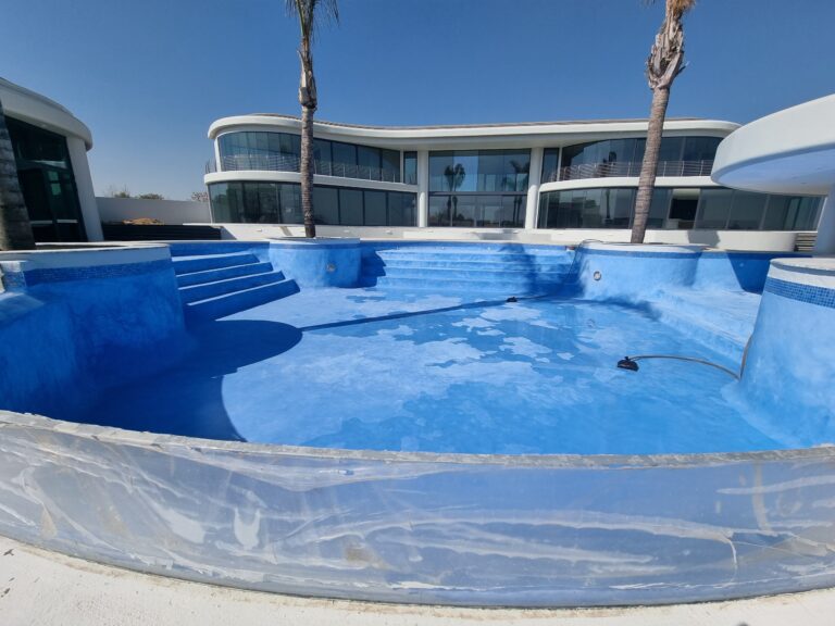 Infinity Pool Specialists