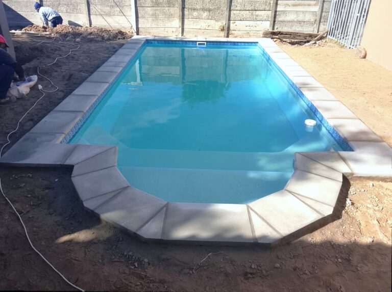 Extreme Pools — pool project photograph 11 of 13