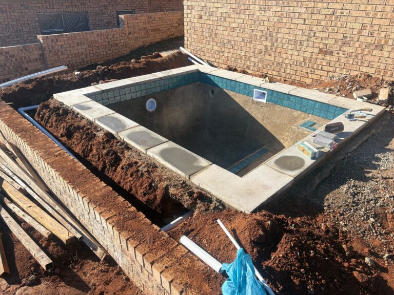 Pool Gecko — swimming pool project photograph 16 of 16