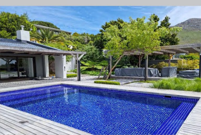 NSPI award-winning pool by Summer Pools in City of Cape Town, Western Cape — Pool Finishing