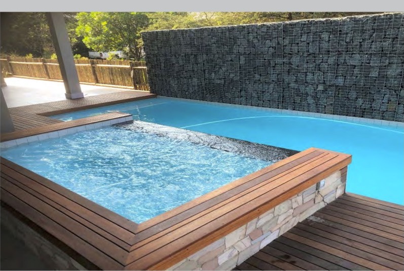 NSPI award-winning pool by Kenny Matthews Pools cc in KwaDukuza Local Municipality, KwaZulu-Natal — Spa