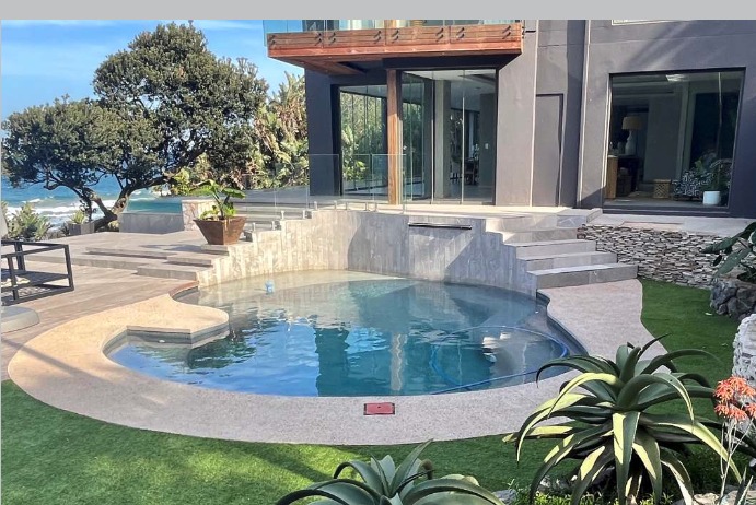 NSPI award-winning pool by Kenny Matthews Pools cc in KwaDukuza Local Municipality, KwaZulu-Natal — Residential Gunite / Hand Packed Concrete – Up To 40m2