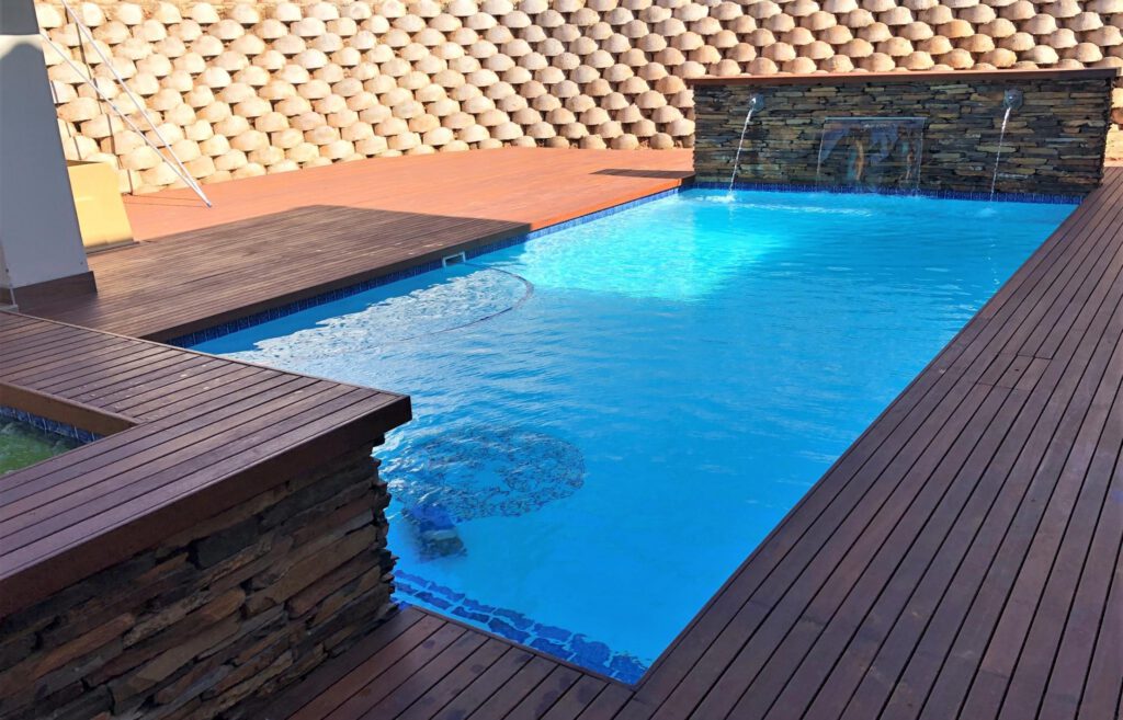 NSPI award-winning pool by Robust Pools and Paving in Durban, KwaZulu-Natal — Residential One-Piece Moulded Fibreglass (over 20m²)