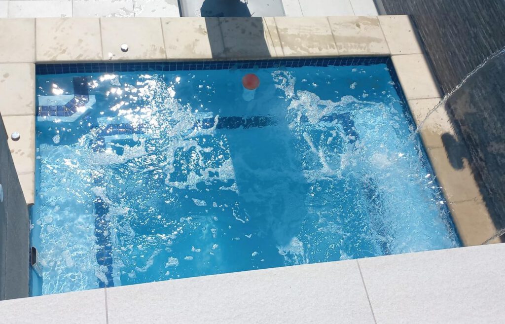 NSPI award-winning pool by H&H Water Systems in Johannesburg, Gauteng — Spas