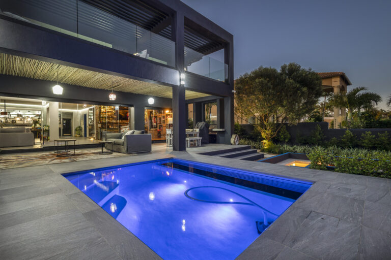 Blupool — swimming pool project