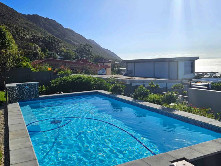 Extreme Pools — pool project photograph 3 of 13
