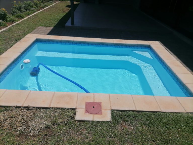 Penguin Pools: Western Cape — pool project photograph 7 of 8