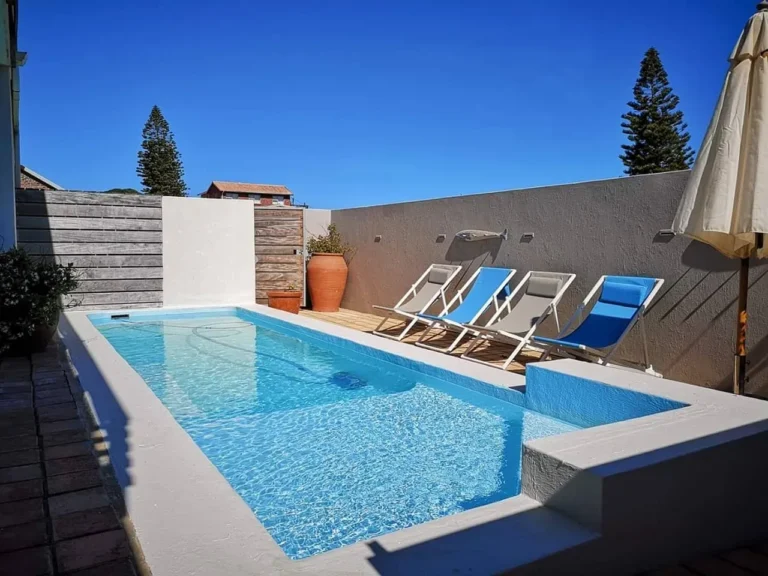 Bayline Pools — pool project photograph 7 of 8